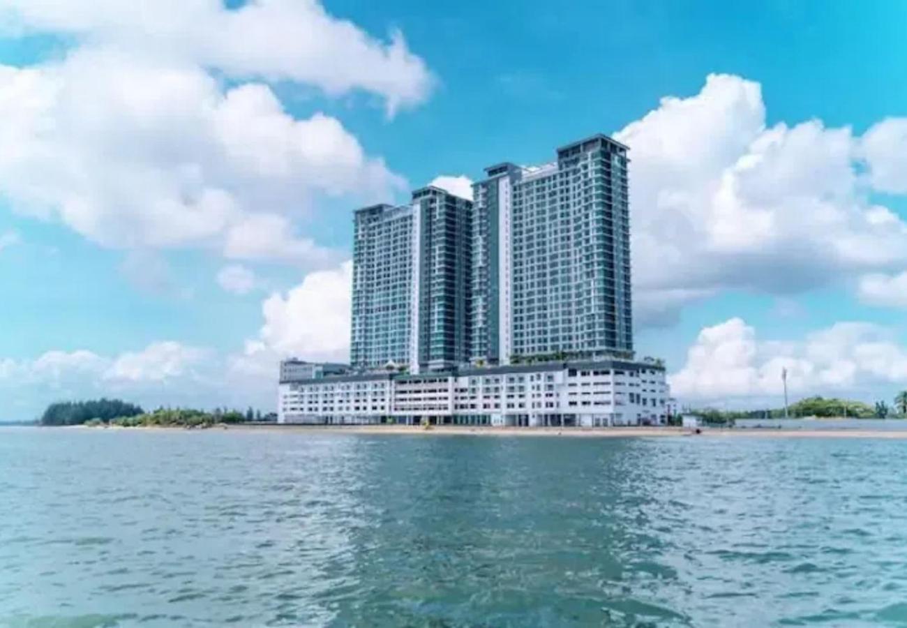 Oceanbay2 Seaview 6Pax Studio Netflix A-18-12 콴탄 외부 사진